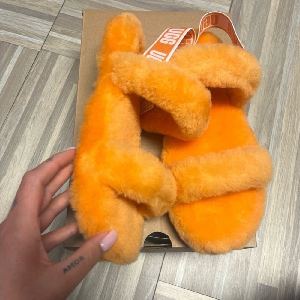 UGG Oh Yeah Slide Sandal